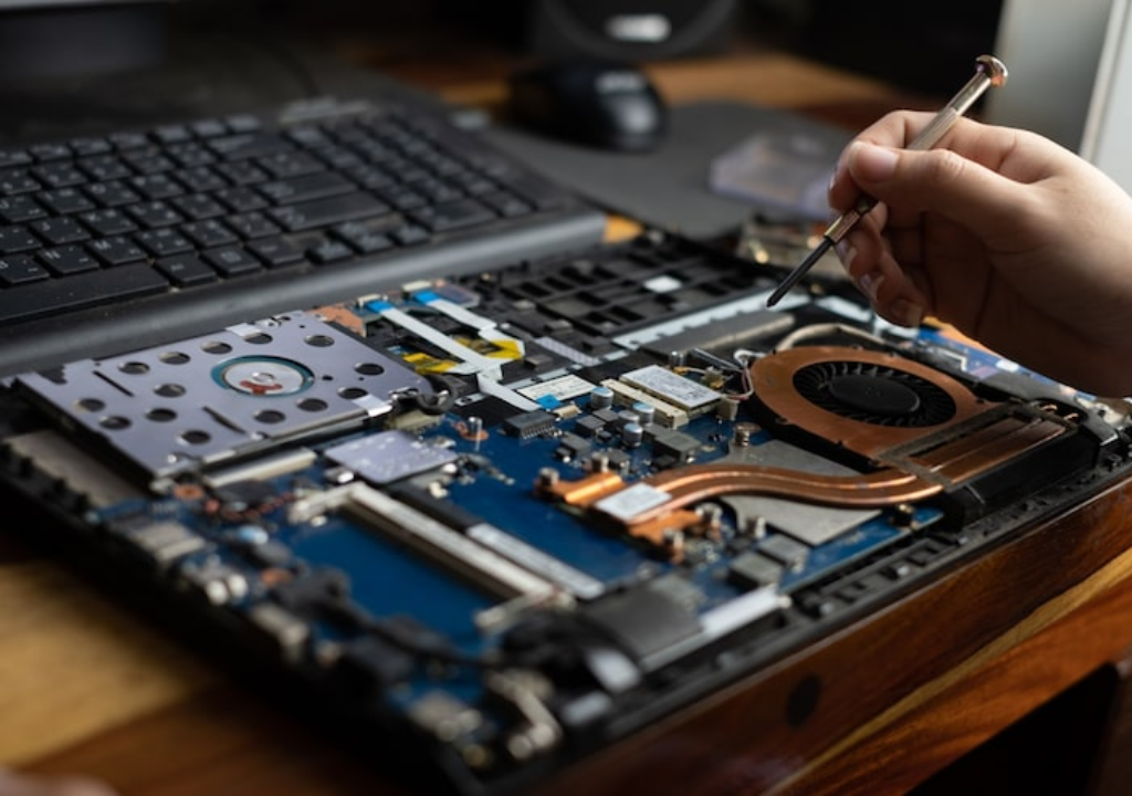 Laptop Repair 3