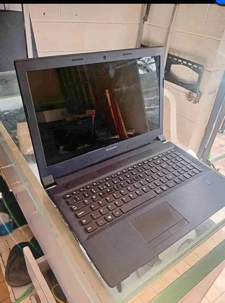 Laptop lenovo